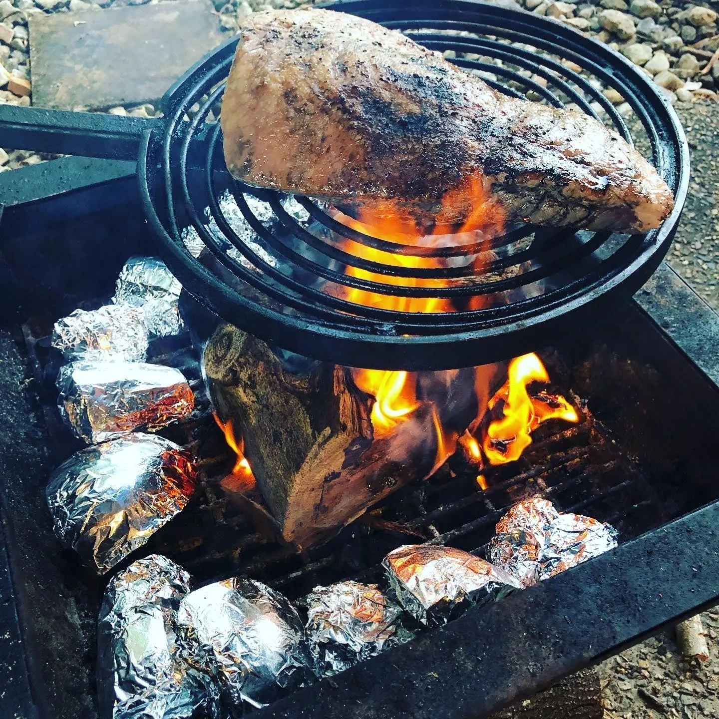 Backyard Pit with Hot Plate & Grill and Accessories