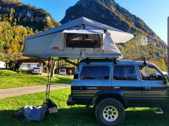 Extended Ventura Deluxe 1.4 Roof Top Tent   270 Awning (IN STOCK)