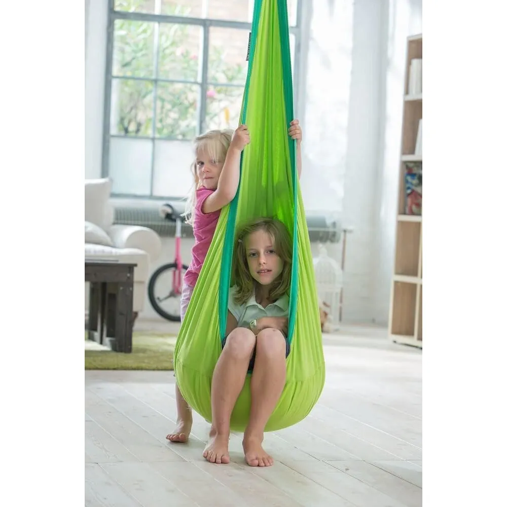 Hanging Nest - Green