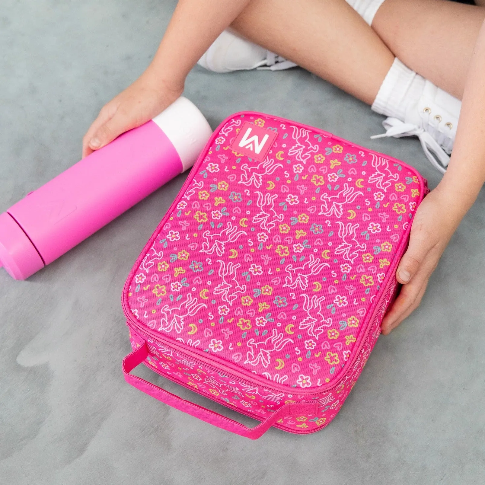 MontiiCo Large Lunch Bag & Sipper Bottle Bundle - Bonus Bumper! - Unicorn Magic Pink